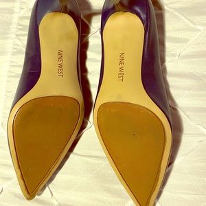 nine west toffee vinyl slingback pumps
